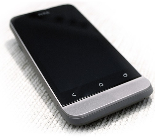 HTC-One-V-pantalla
